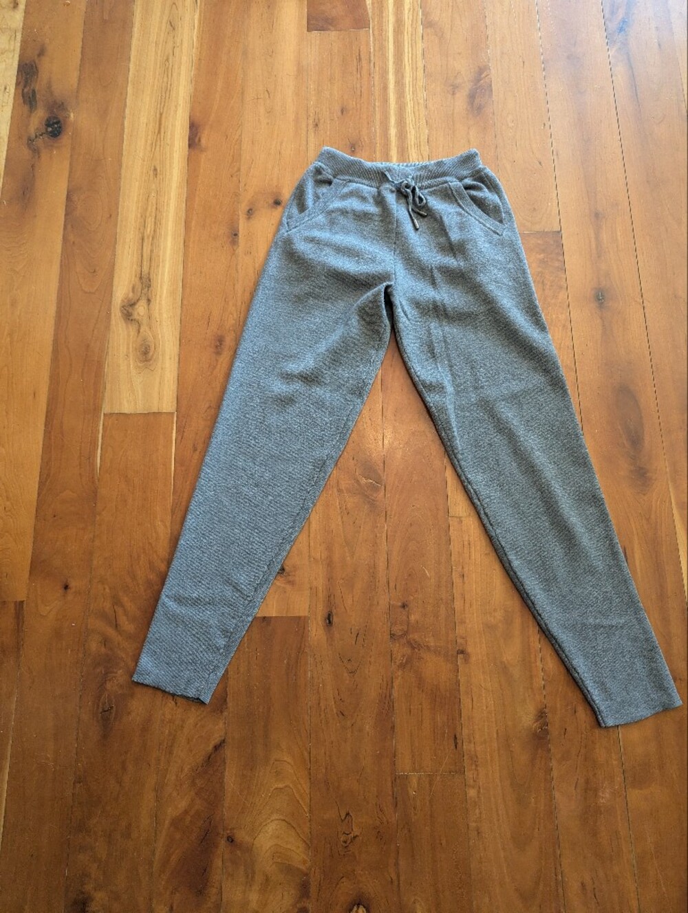 Cozy Heather Gray Women's Knit Joggers - Soft Everyday Comfort